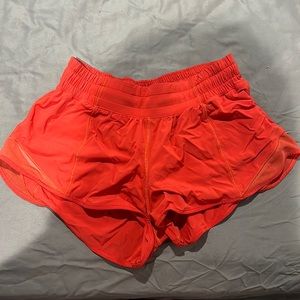 womens lululemon hotty hot shorts
